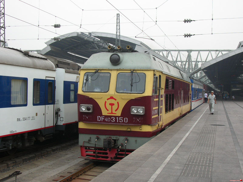 DF4D 3150.jpg